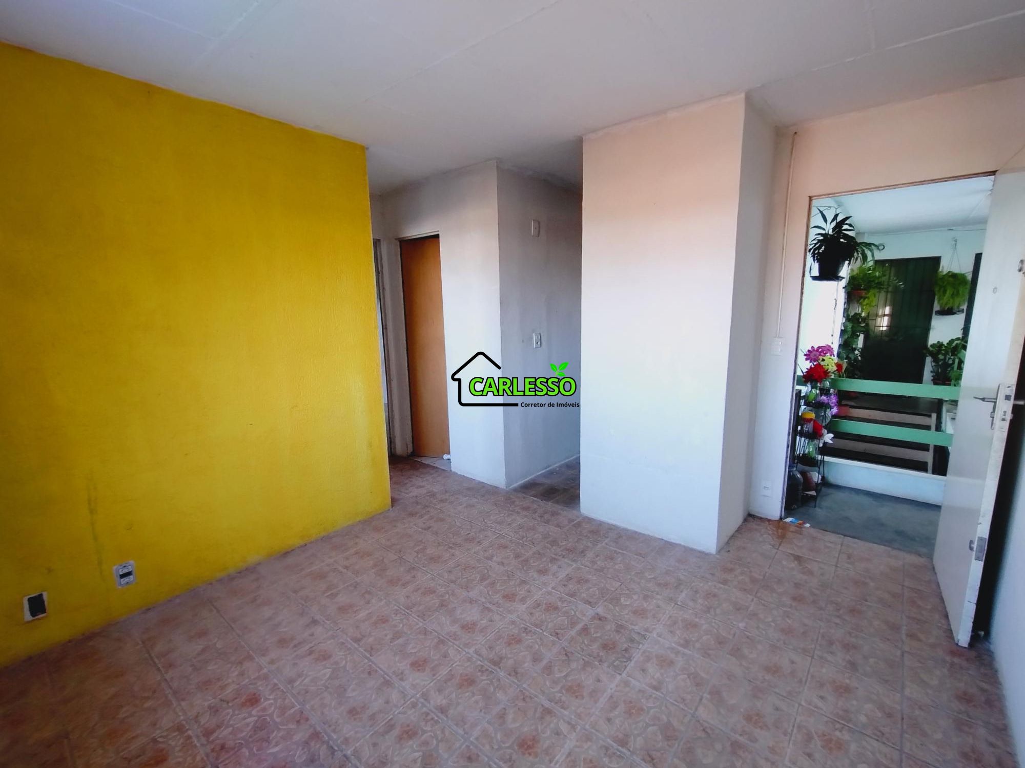 Apartamento com 2 Dormitórios à venda, 35 m² por R$ 80.000,00 Apartamento com 2 Dormitórios à venda, 35 m² por R$ 80.000,00