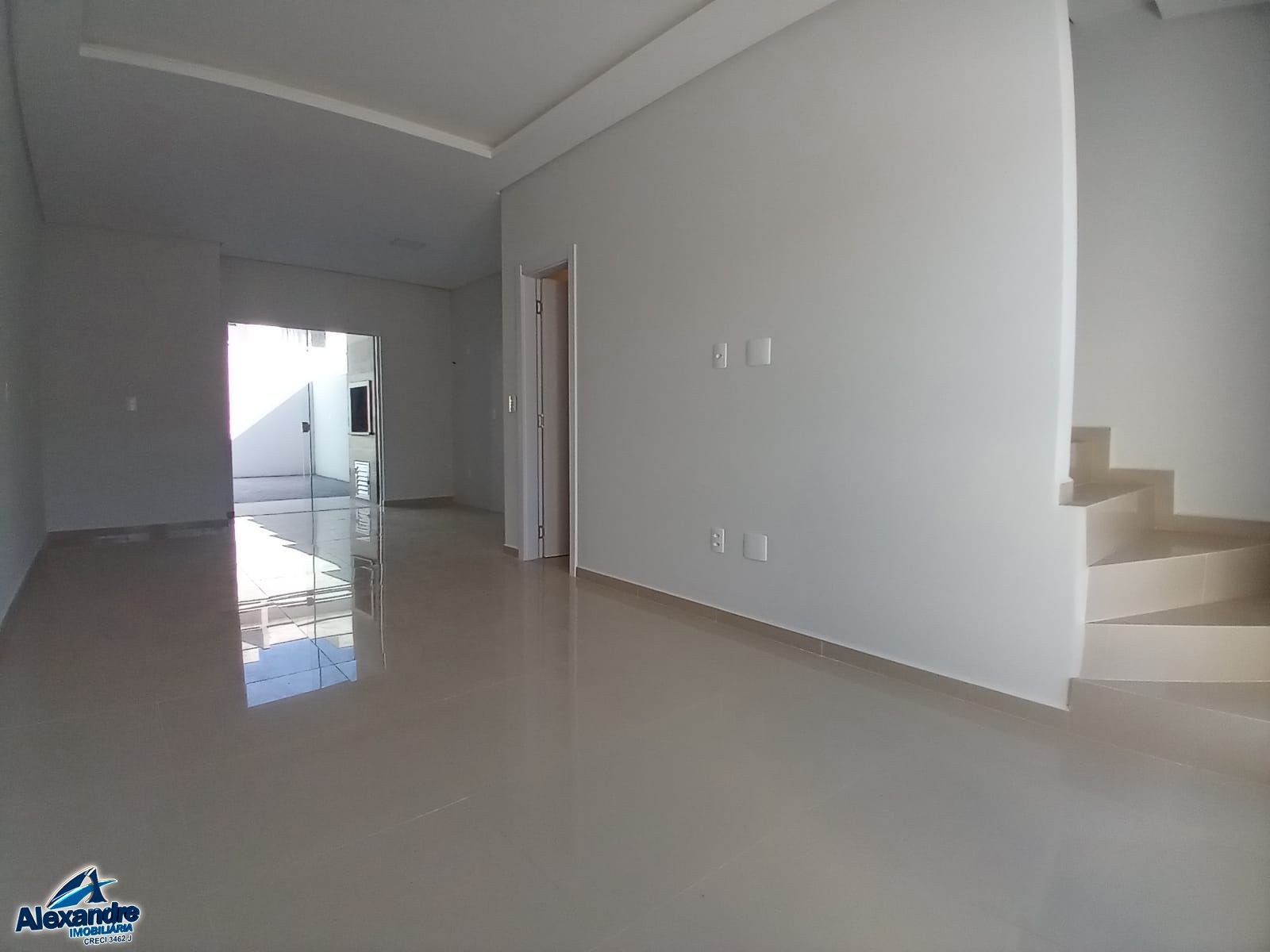 Casa à venda com 2 quartos, 95m² - Foto 12