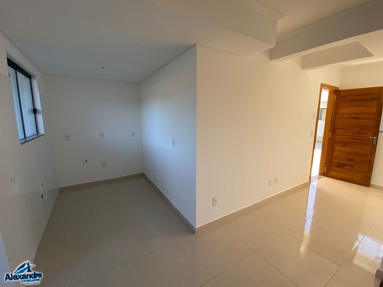 Casa à venda com 3 quartos, 87m² - Foto 4