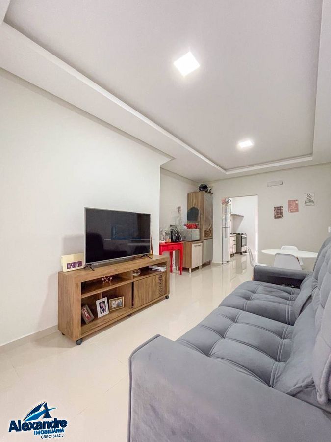 Apartamento à venda com 2 quartos, 70m² - Foto 1