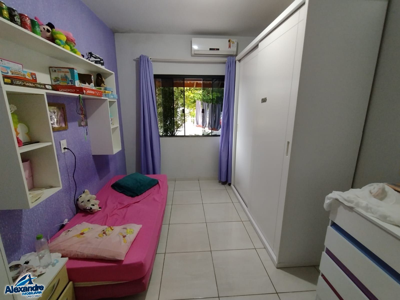 Casa à venda com 3 quartos, 98m² - Foto 14