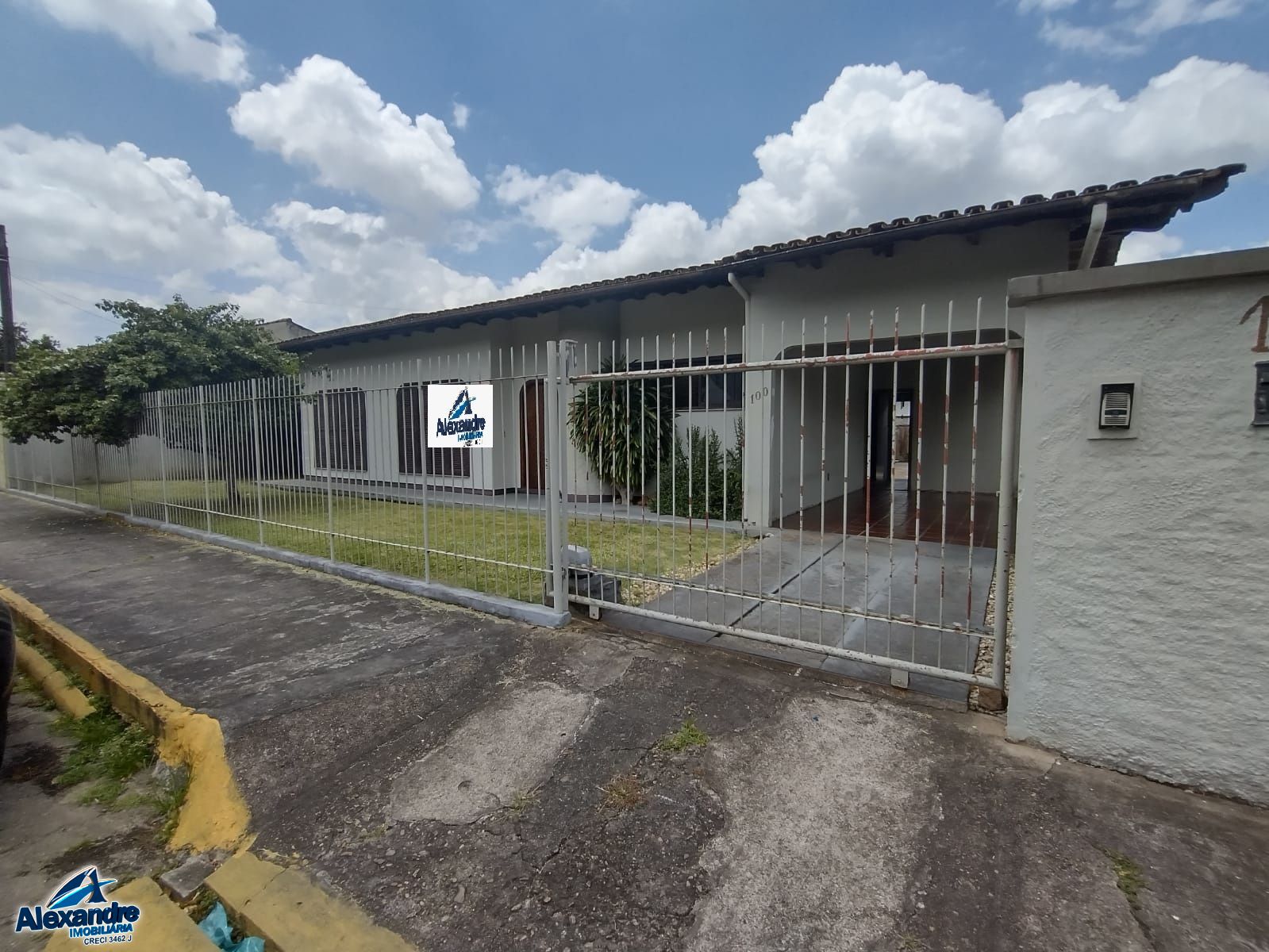 Casa  venda  no Ilha da Figueira - Jaragu do Sul, SC. Imveis