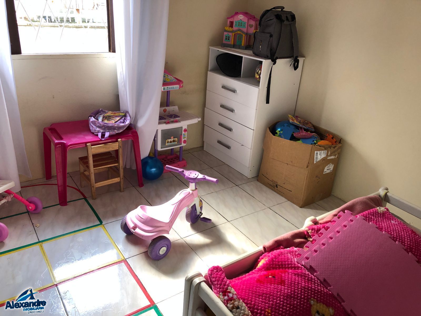 Casa à venda com 3 quartos, 160m² - Foto 8