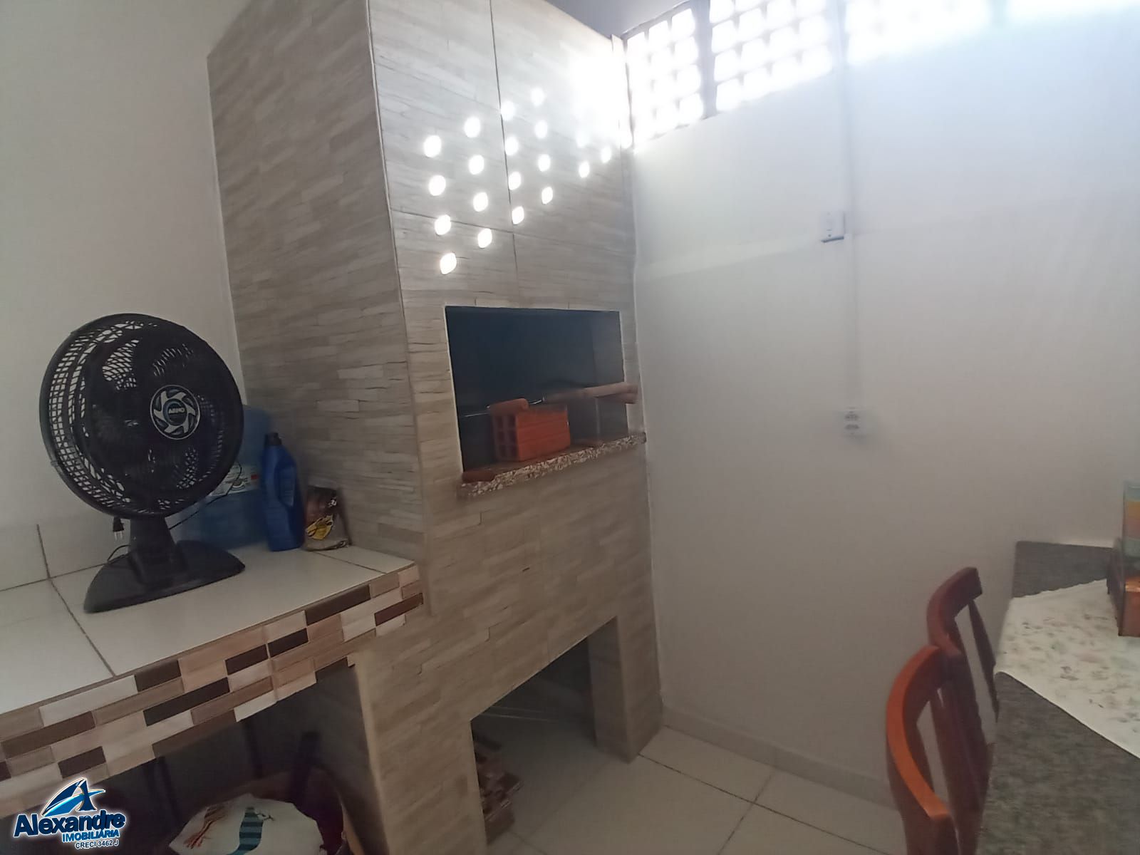 Casa à venda com 2 quartos, 82m² - Foto 12