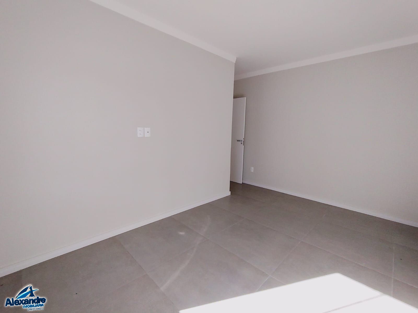 Casa à venda com 3 quartos, 78m² - Foto 7