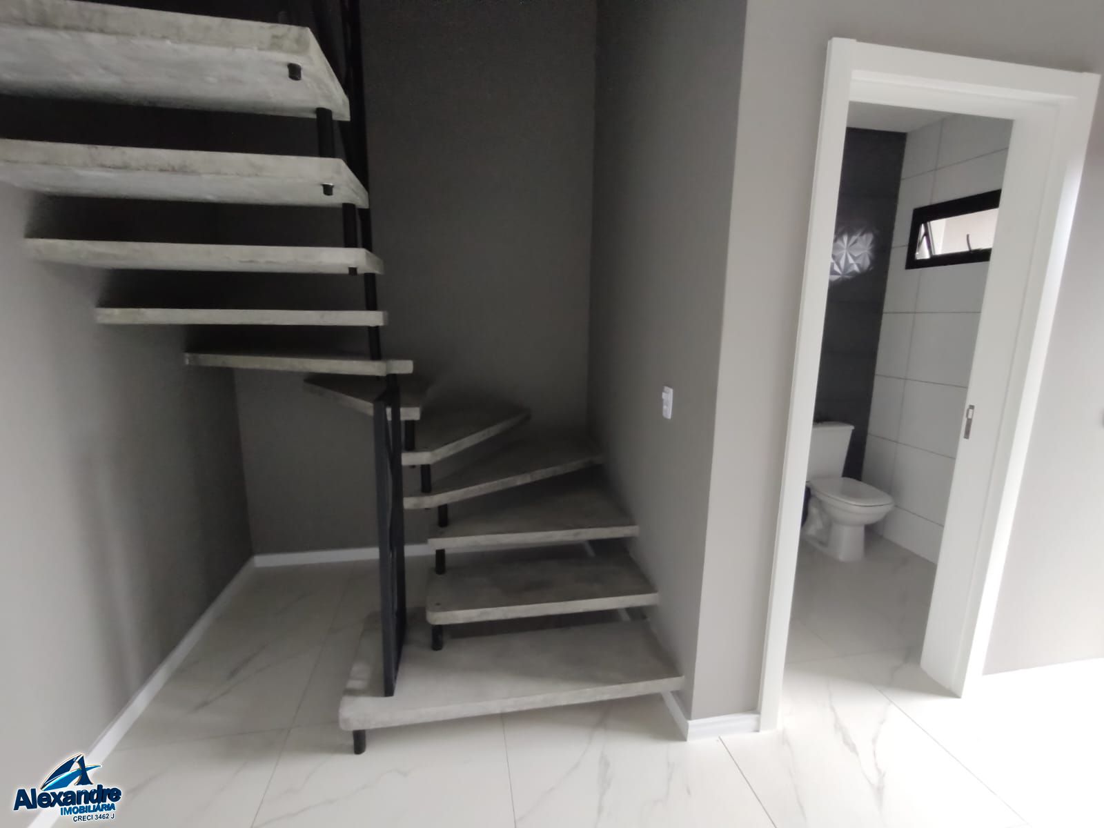 Casa à venda com 3 quartos, 91m² - Foto 5