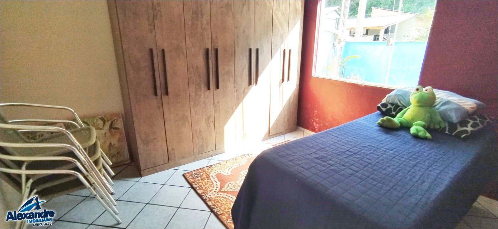 Casa à venda com 5 quartos, 200m² - Foto 19