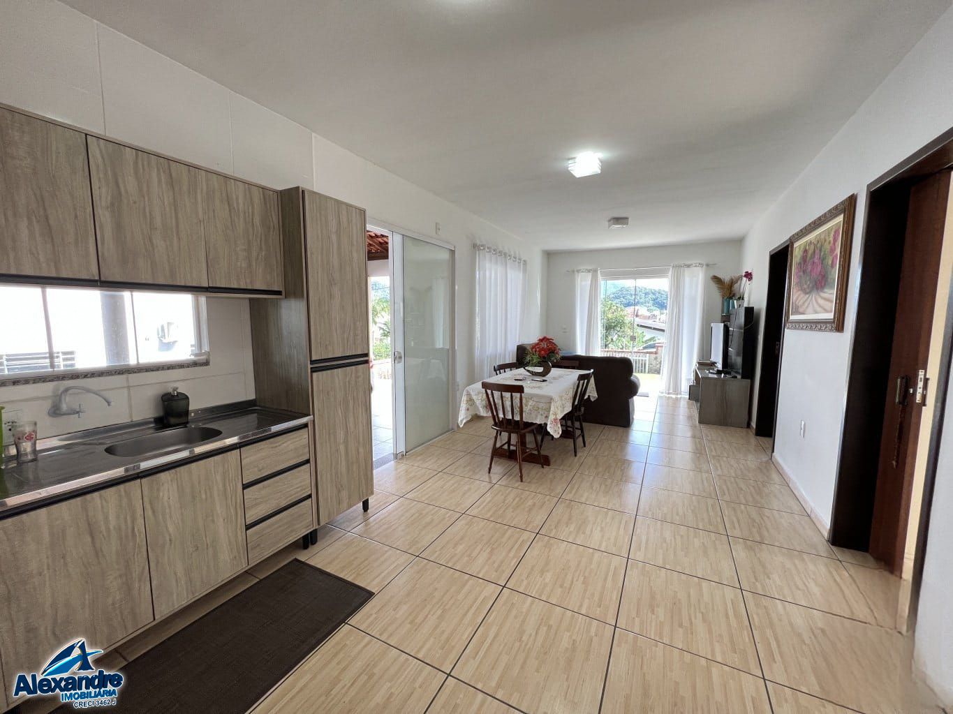 Casa à venda com 3 quartos, 140m² - Foto 5