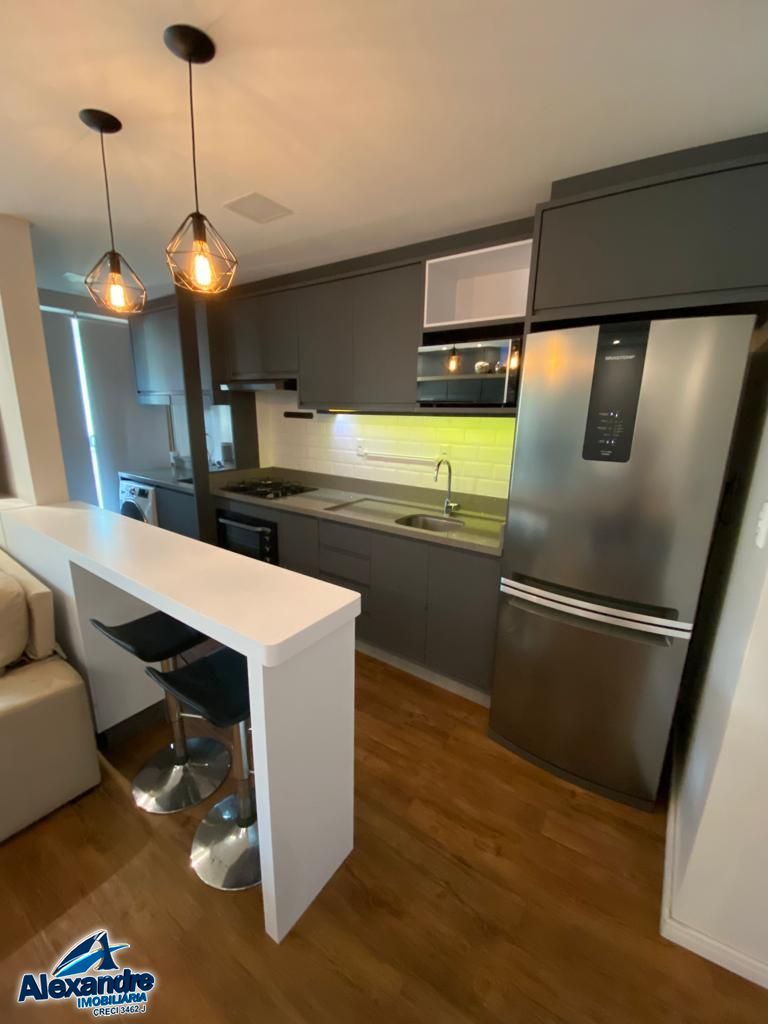 Apartamento à venda com 2 quartos, 72m² - Foto 5