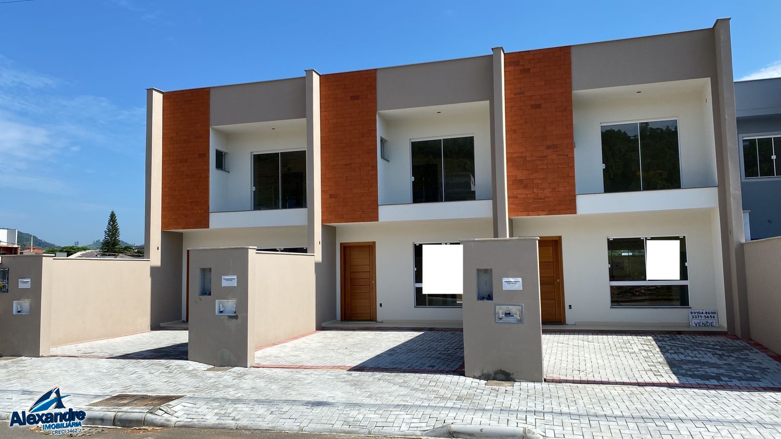 Casa à venda com 3 quartos, 113m² - Foto 2