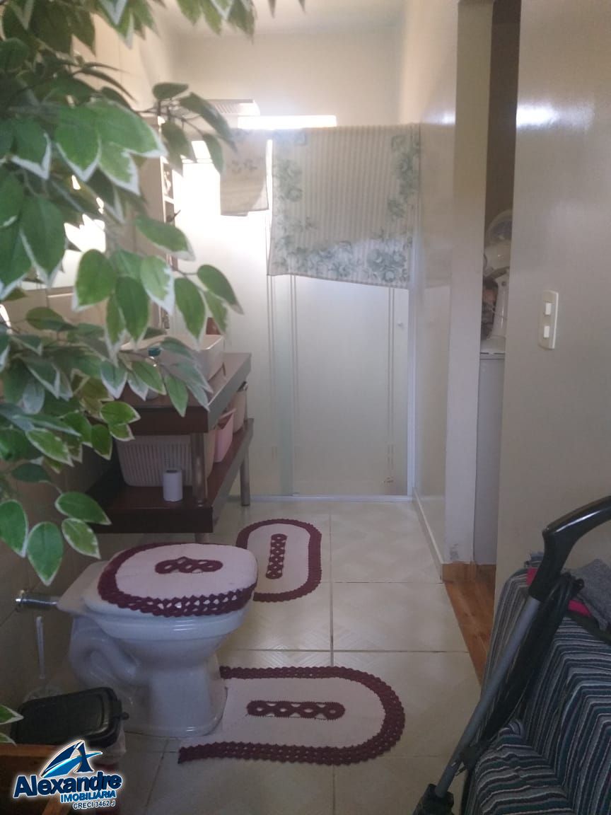Casa à venda com 3 quartos, 95m² - Foto 7