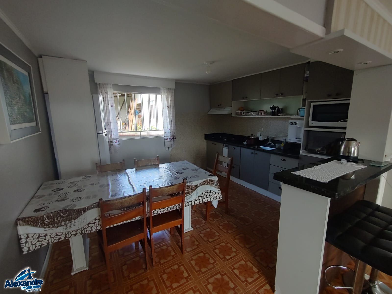 Casa à venda com 4 quartos, 220m² - Foto 7