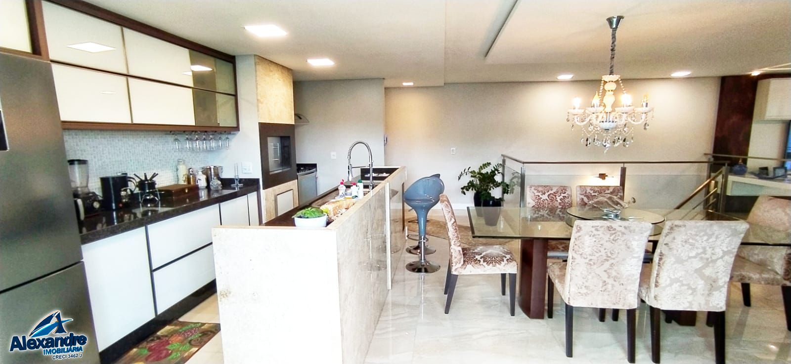 Apartamento à venda com 3 quartos, 206m² - Foto 6