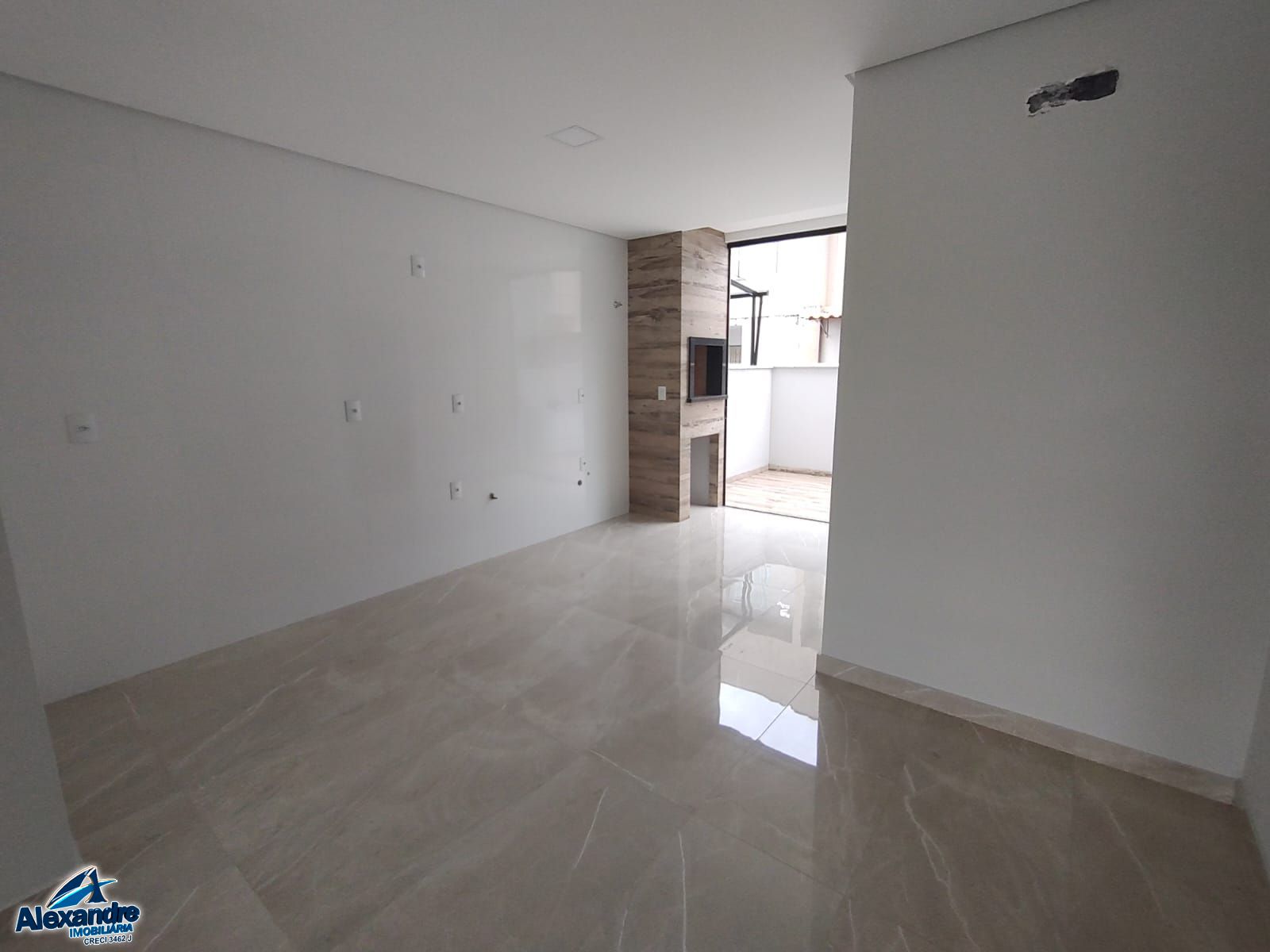 Casa à venda com 3 quartos, 105m² - Foto 5