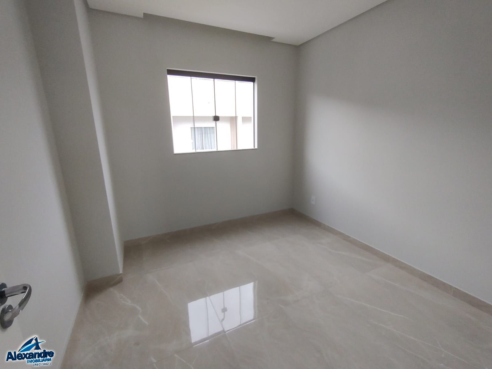 Casa à venda com 3 quartos, 105m² - Foto 13