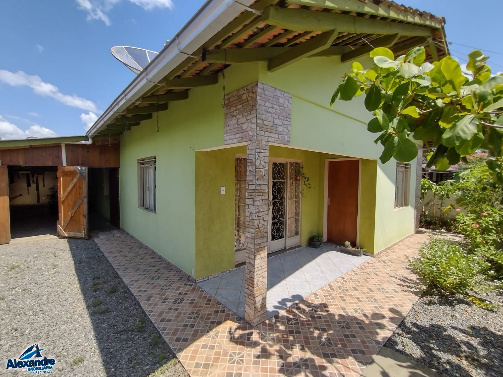 Casa à venda no Centro Norte - Schroeder, SC. IM424936