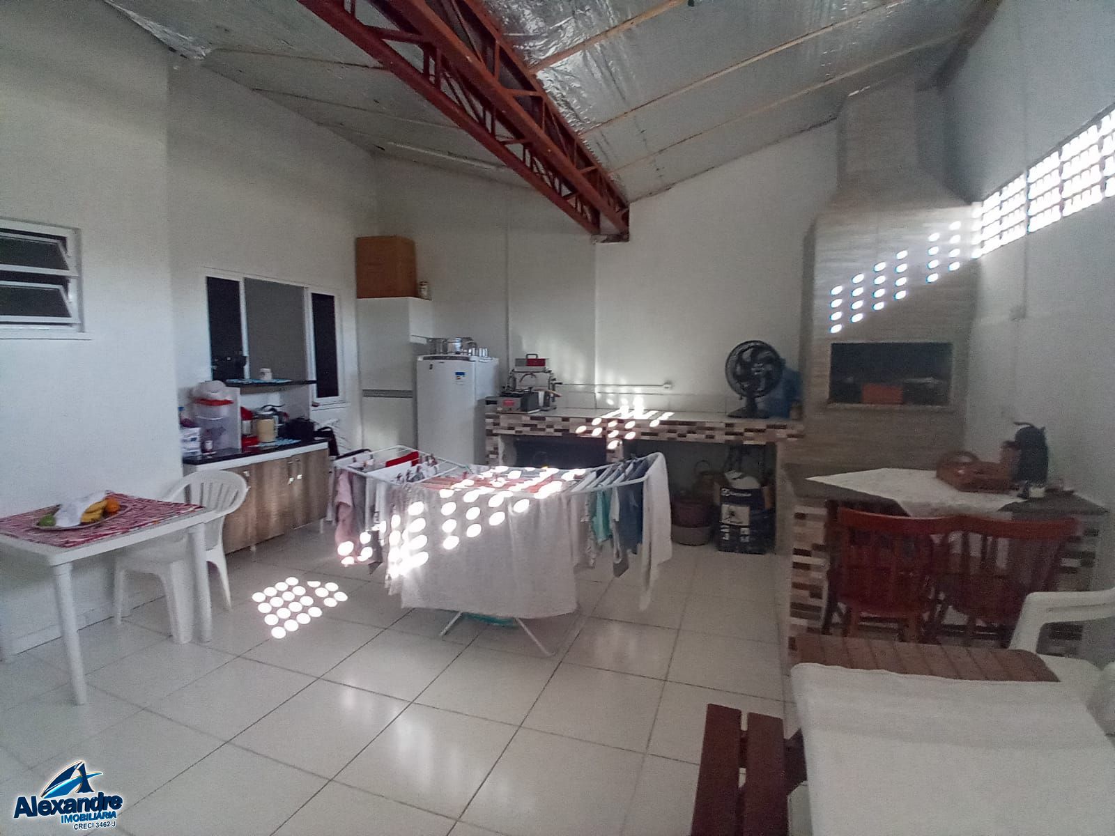 Casa à venda com 2 quartos, 82m² - Foto 10