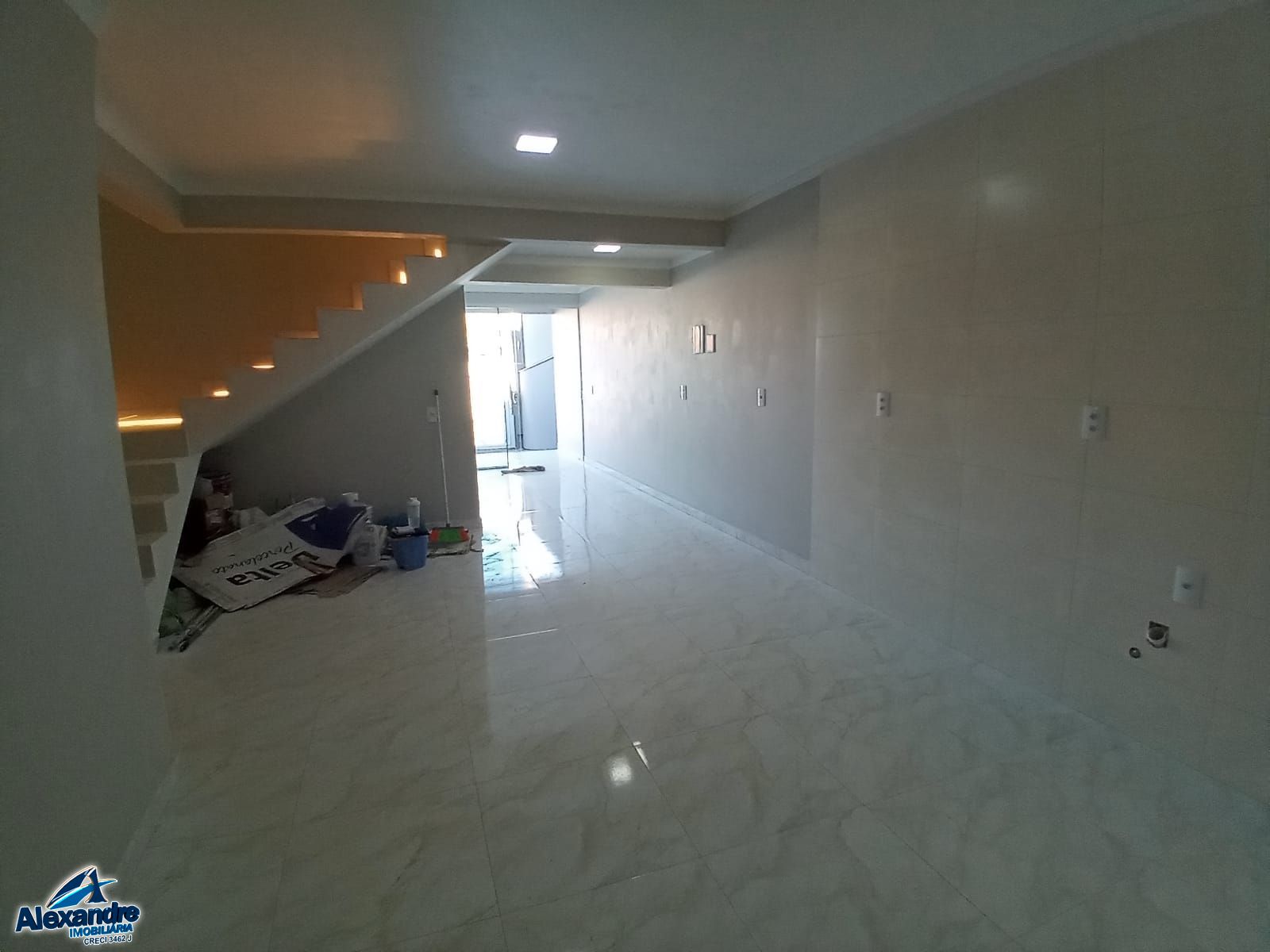 Casa à venda com 2 quartos, 102m² - Foto 18