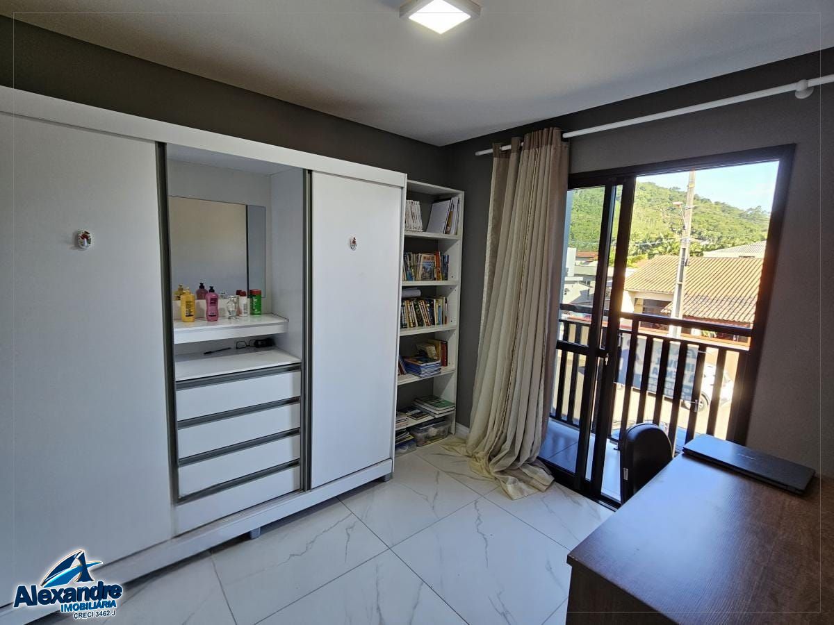 Casa à venda com 3 quartos, 90m² - Foto 7