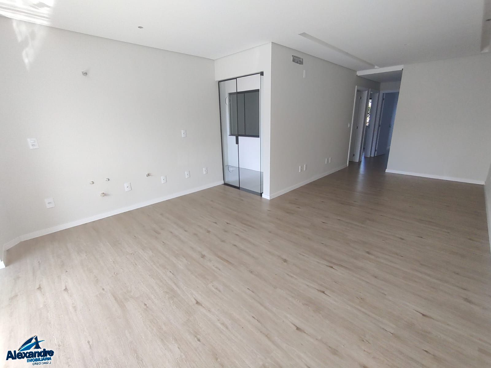 Apartamento à venda com 3 quartos, 82m² - Foto 4