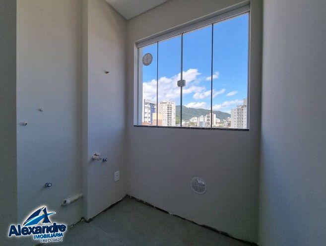 Apartamento à venda com 2 quartos, 73m² - Foto 11