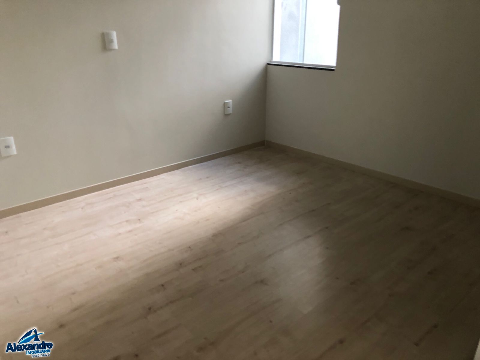 Casa à venda com 3 quartos, 110m² - Foto 8