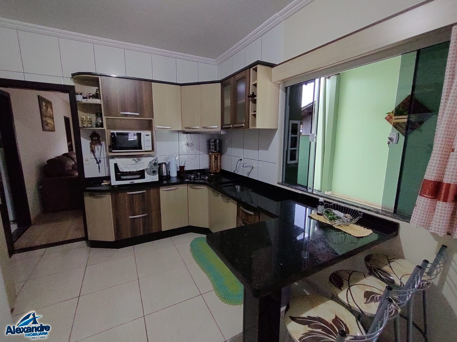 Casa à venda com 3 quartos, 220m² - Foto 7
