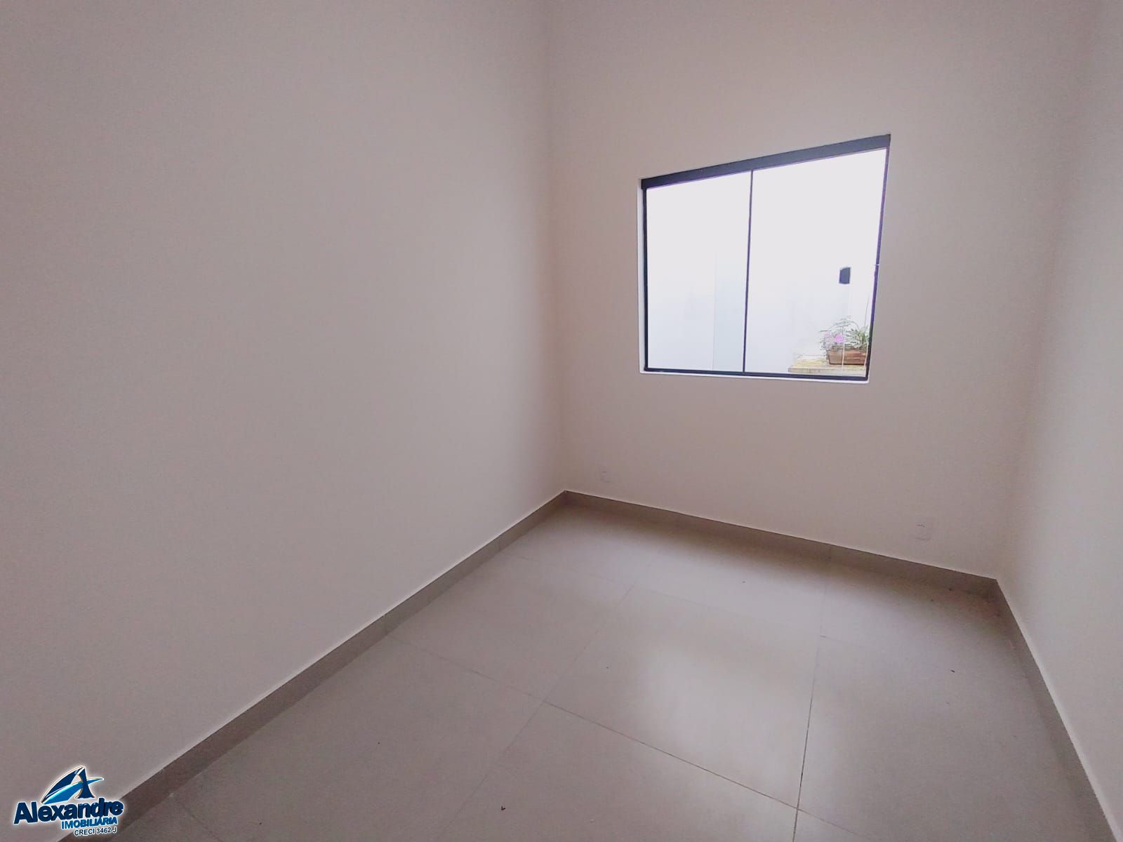 Casa à venda com 2 quartos, 70m² - Foto 11