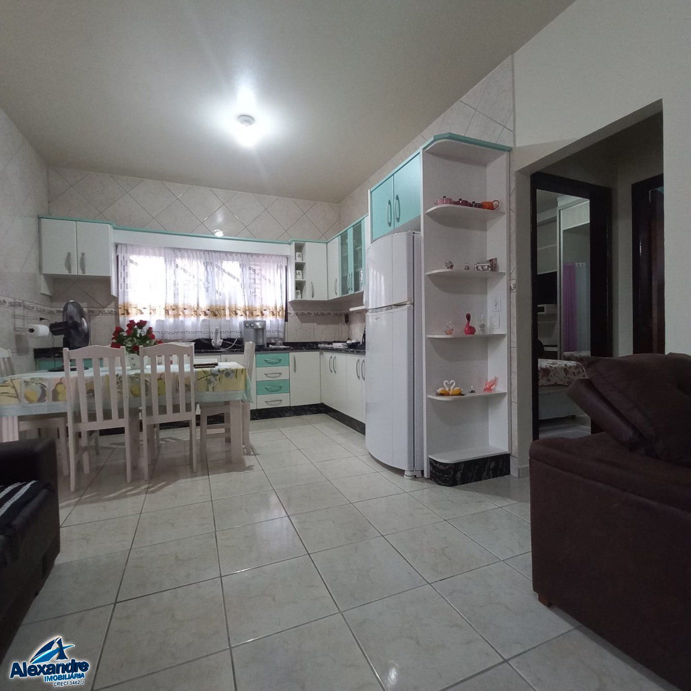 Casa à venda com 4 quartos, 340m² - Foto 8
