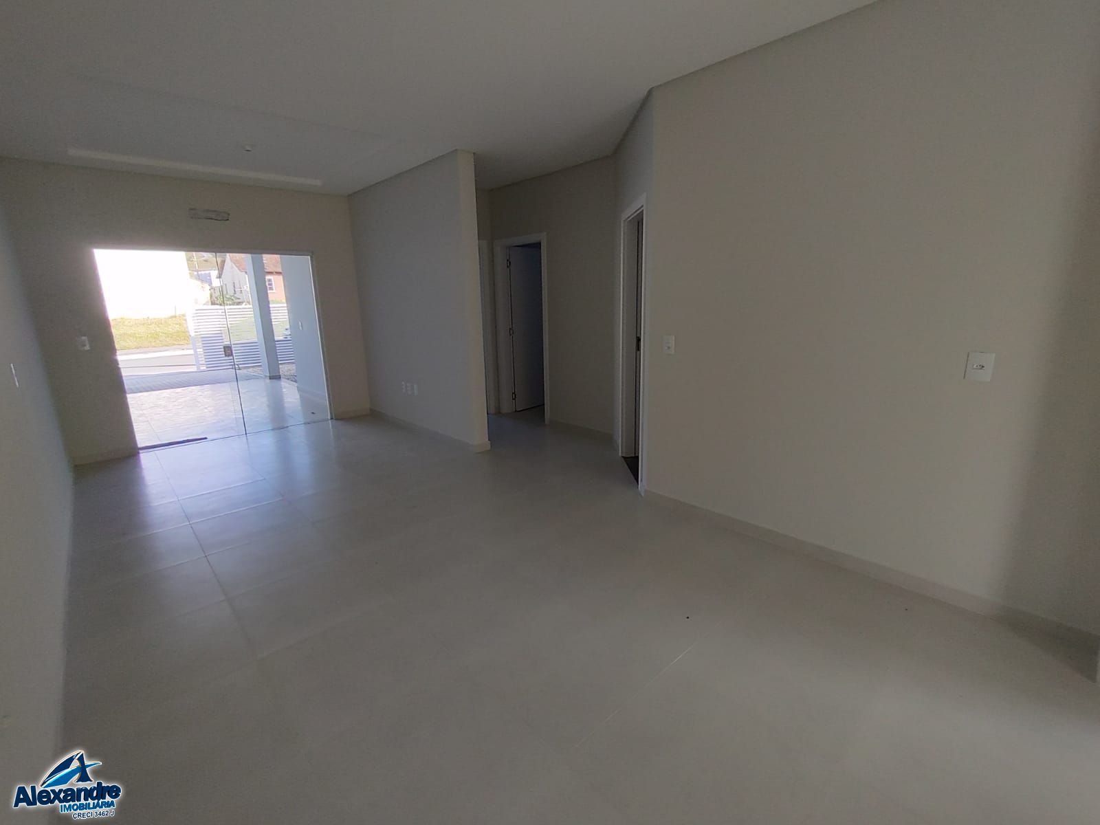 Casa à venda com 3 quartos, 110m² - Foto 4
