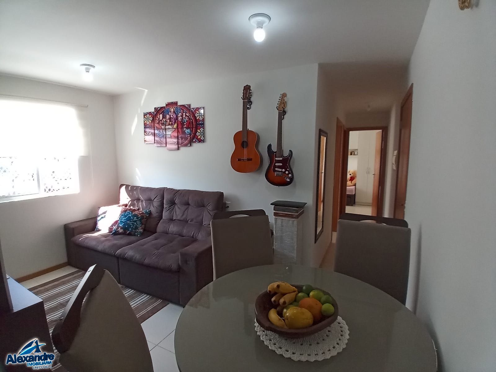 Apartamento à venda com 2 quartos, 51m² - Foto 2