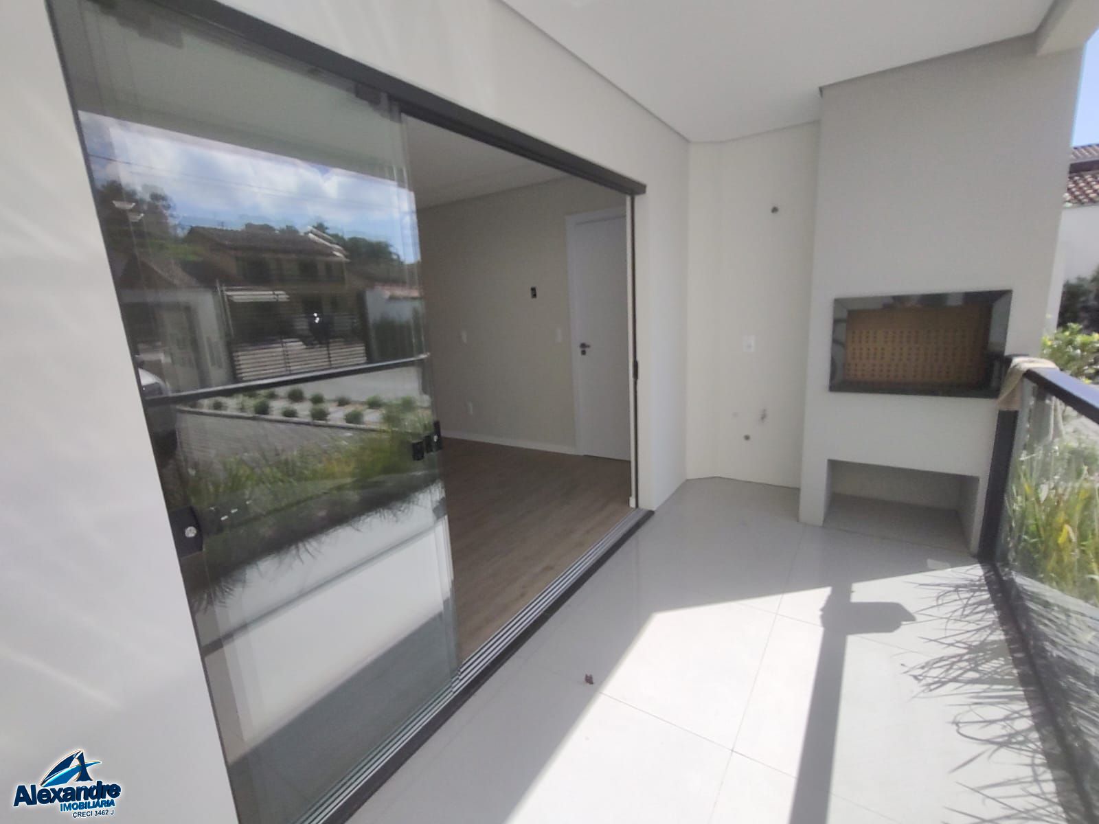 Apartamento à venda com 3 quartos, 82m² - Foto 3