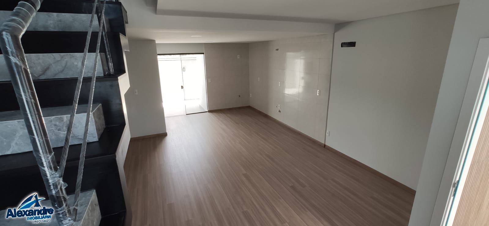 Casa à venda com 2 quartos, 93m² - Foto 11