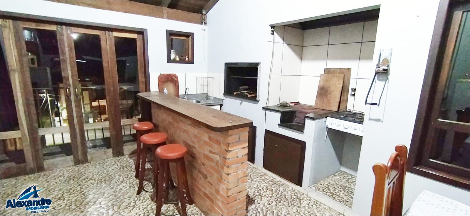 Casa à venda com 3 quartos, 200m² - Foto 18