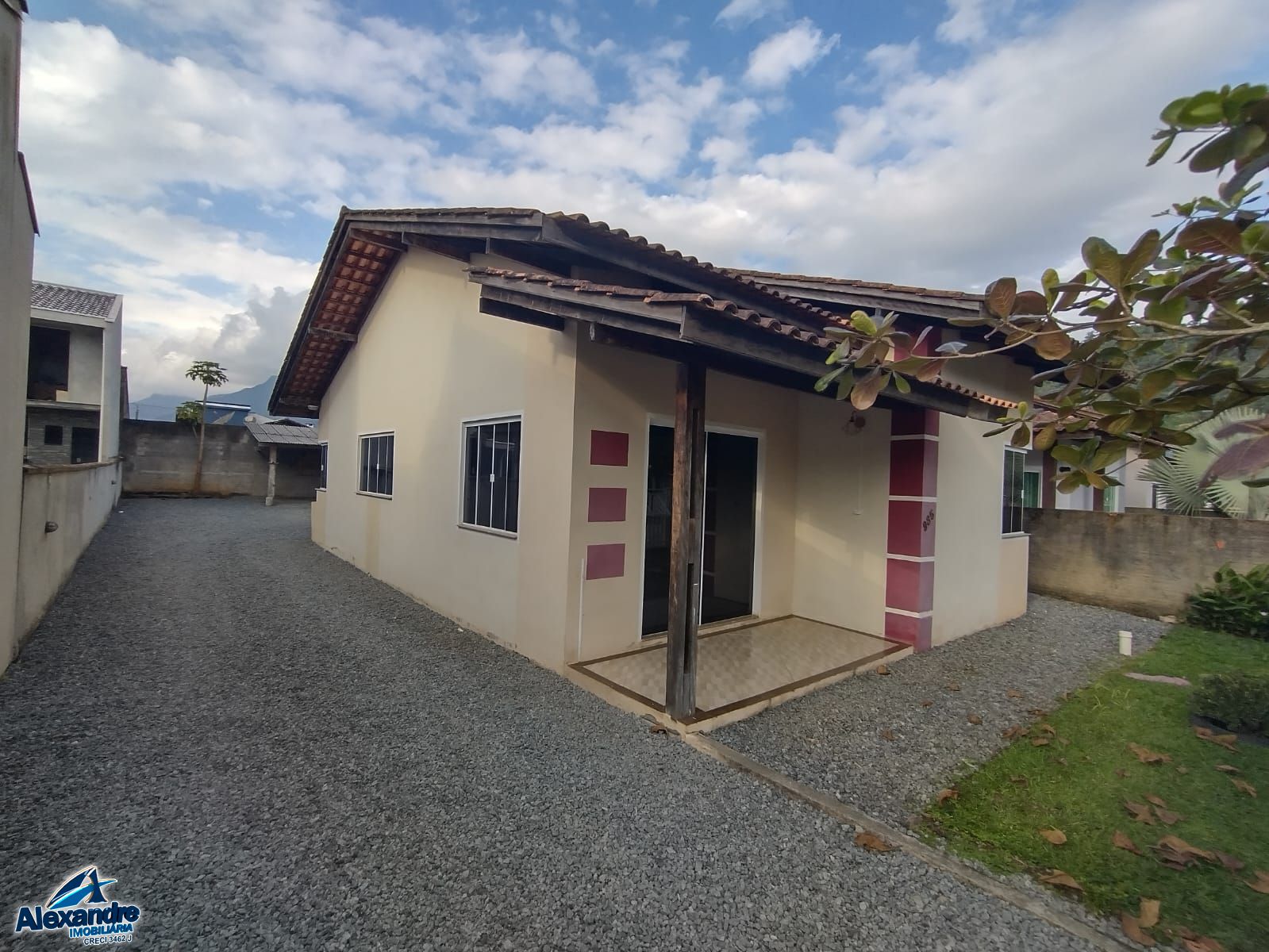 Casa à venda com 3 quartos, 95m² - Foto 16