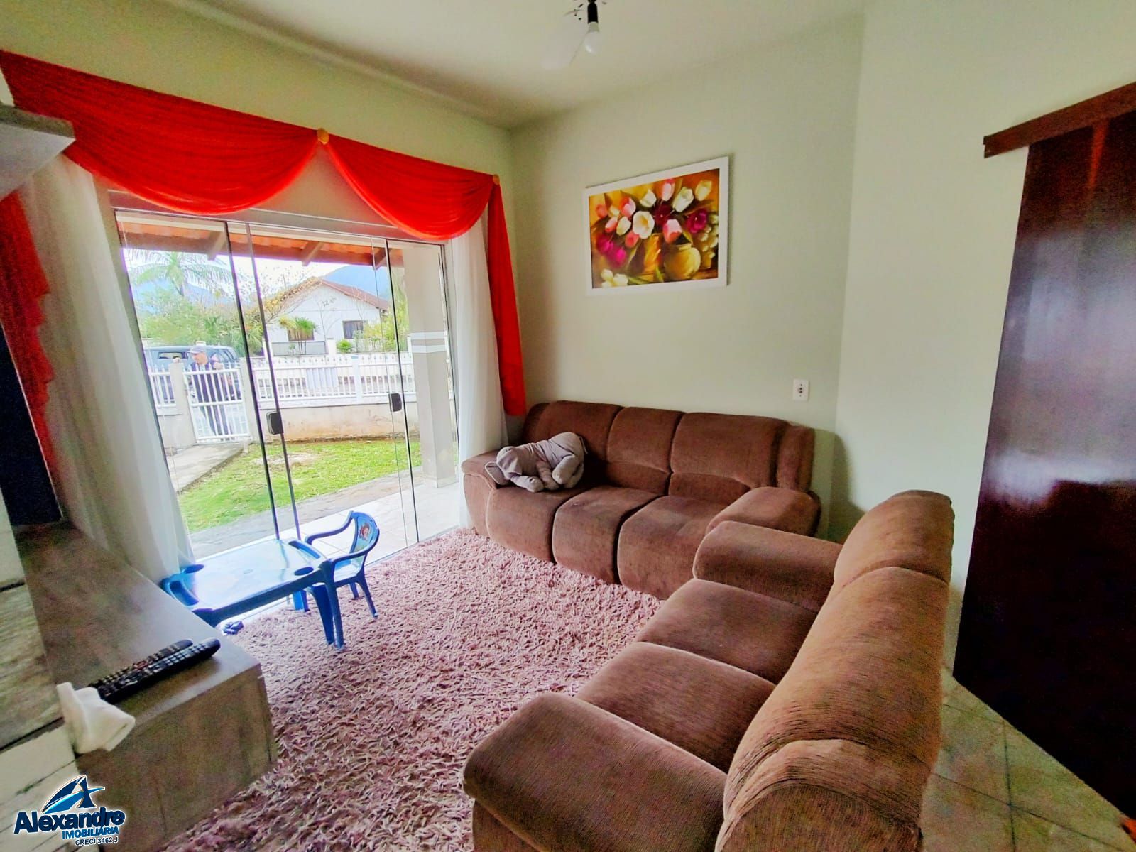 Casa à venda com 2 quartos, 65m² - Foto 6