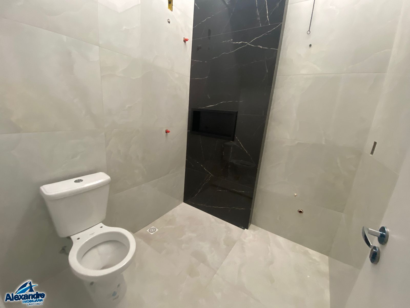 Casa à venda com 3 quartos, 117m² - Foto 6