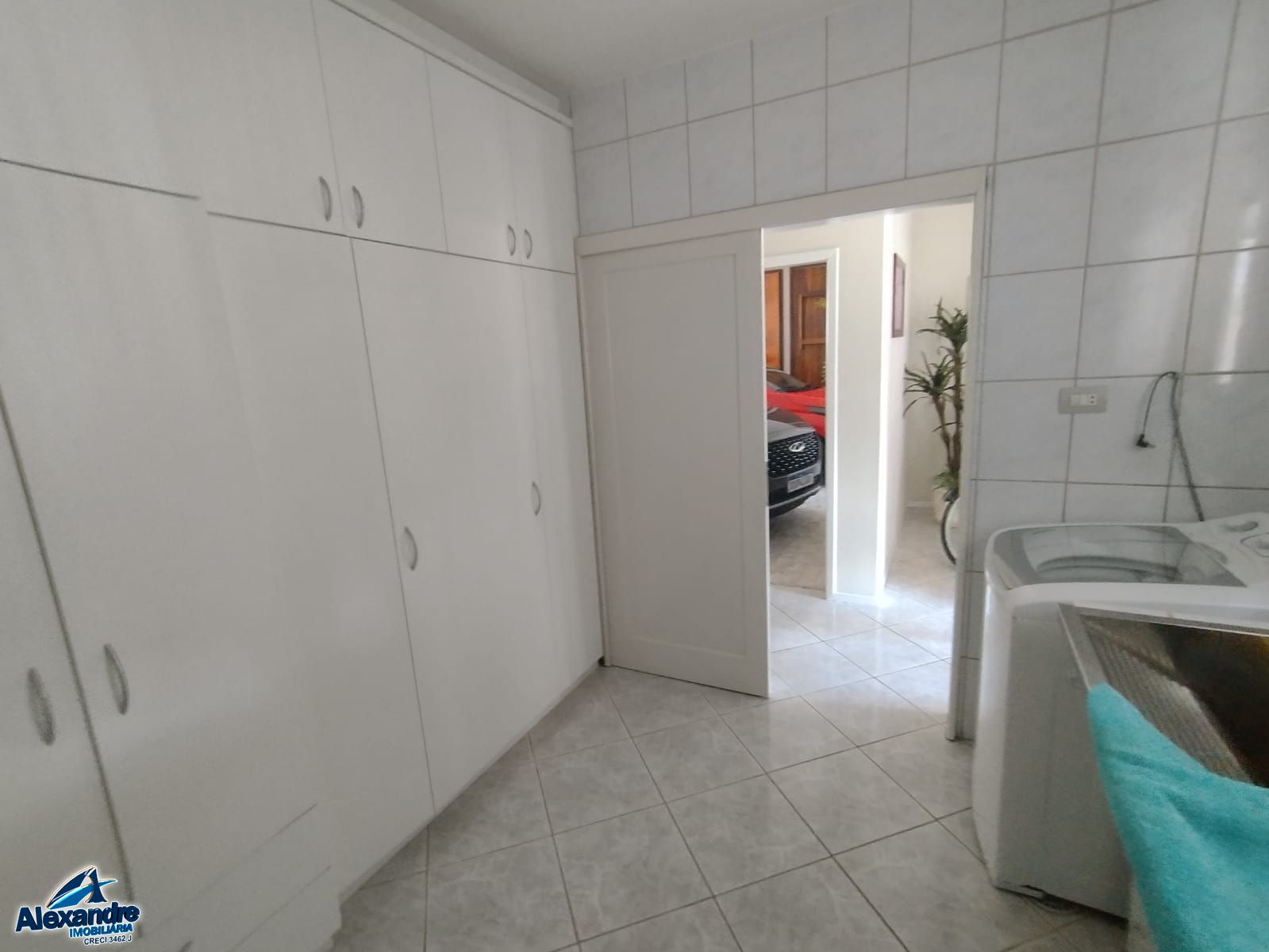 Casa à venda com 6 quartos, 200m² - Foto 21