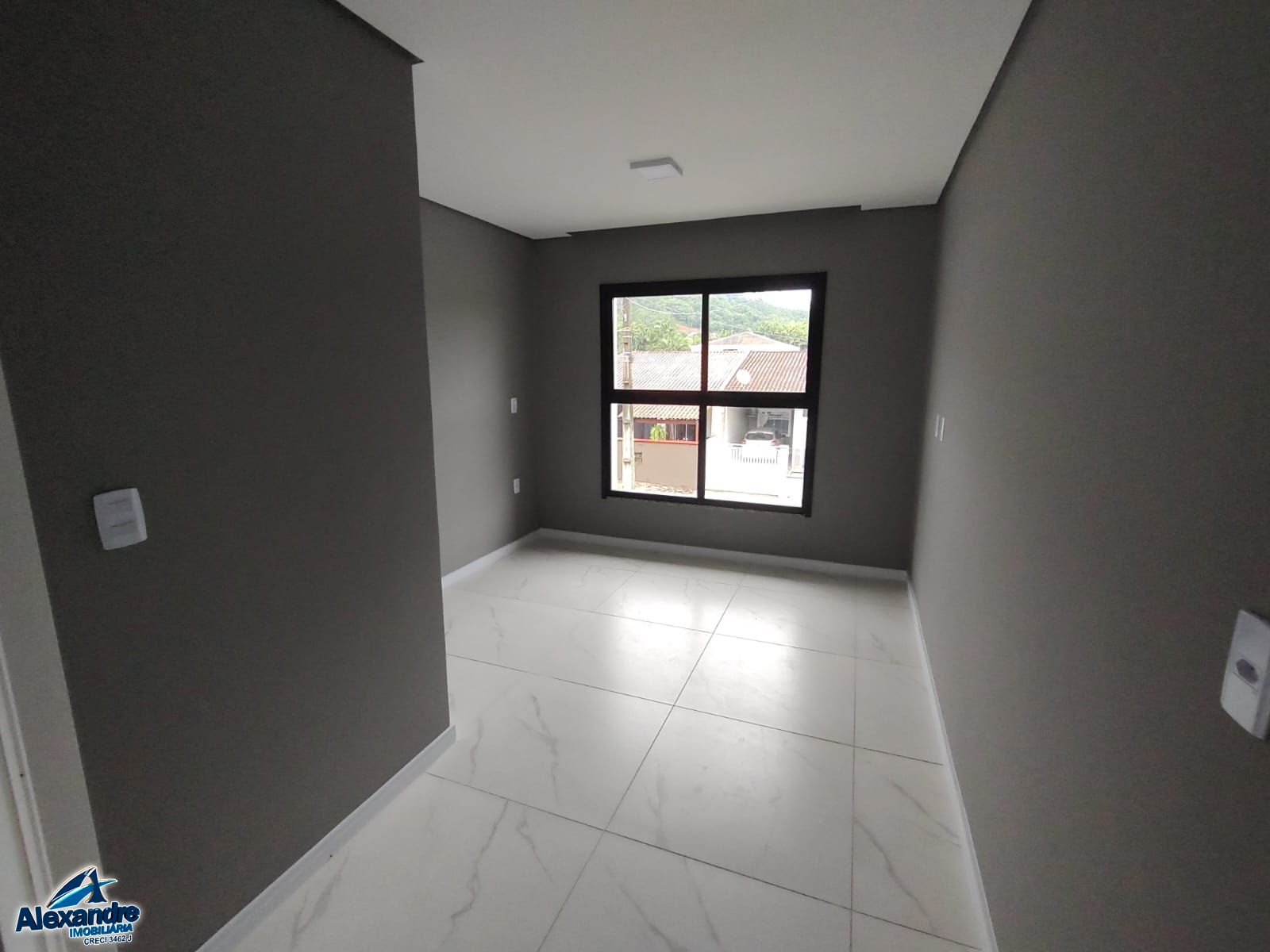 Casa à venda com 3 quartos, 91m² - Foto 9