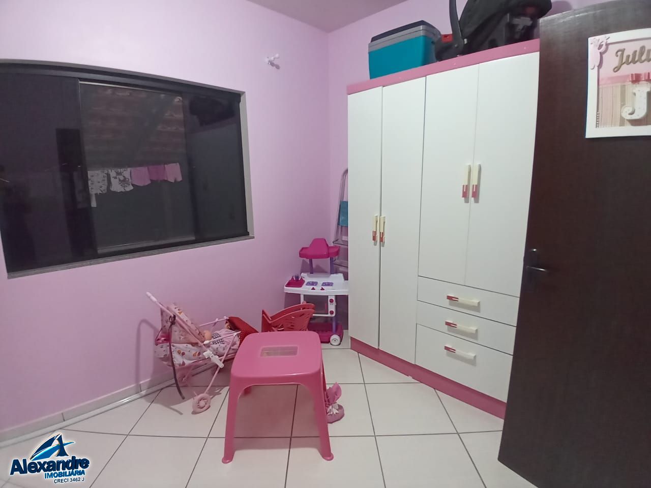 Casa à venda com 2 quartos, 70m² - Foto 6