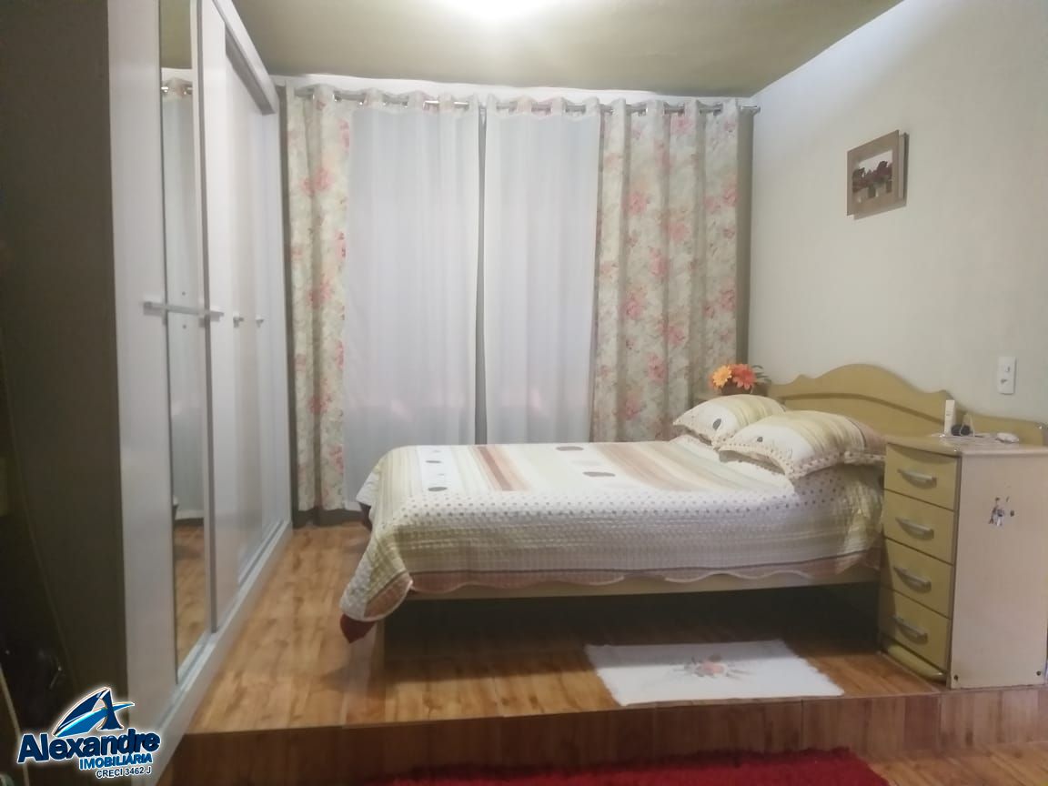 Casa à venda com 3 quartos, 95m² - Foto 4