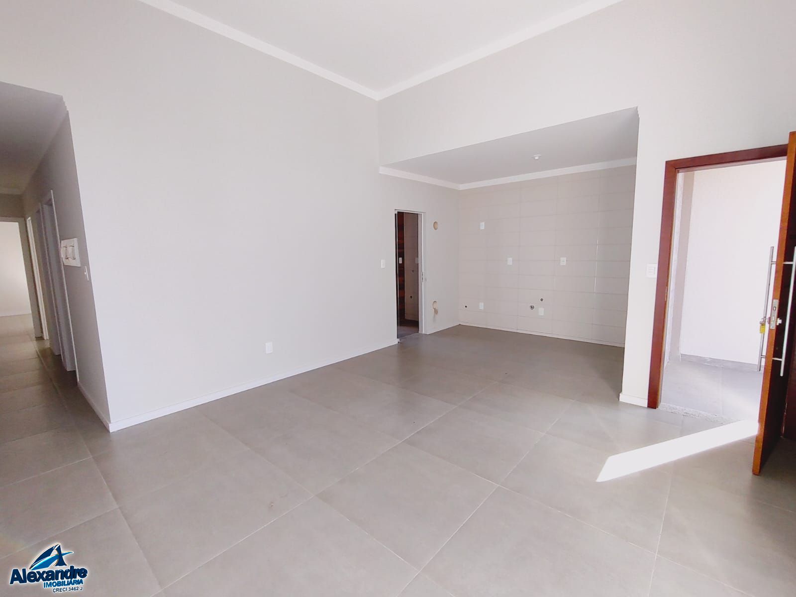 Casa à venda com 3 quartos, 78m² - Foto 3