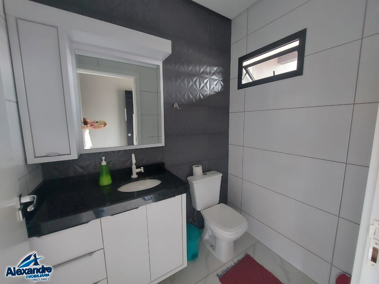 Casa à venda com 3 quartos, 90m² - Foto 4