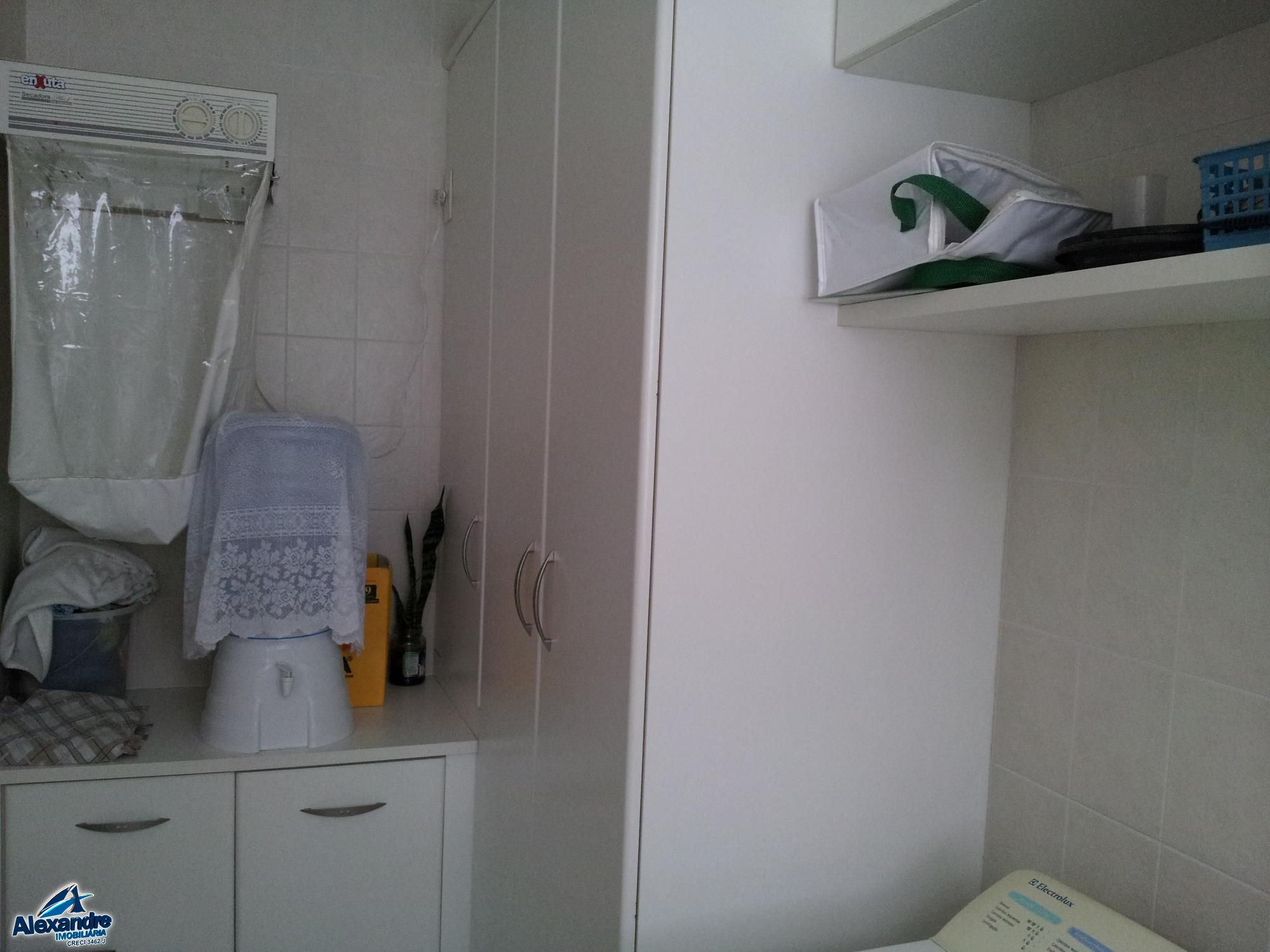 Apartamento à venda com 3 quartos, 120m² - Foto 17