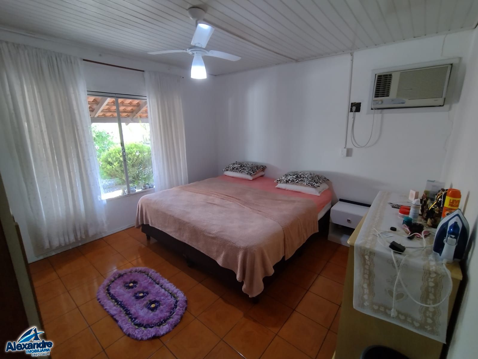 Casa à venda com 3 quartos, 72m² - Foto 10