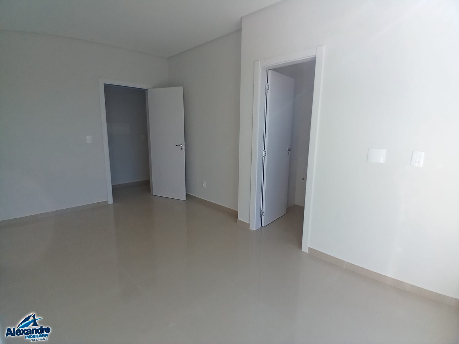 Casa, 2 quartos, 95 m² - Foto 4