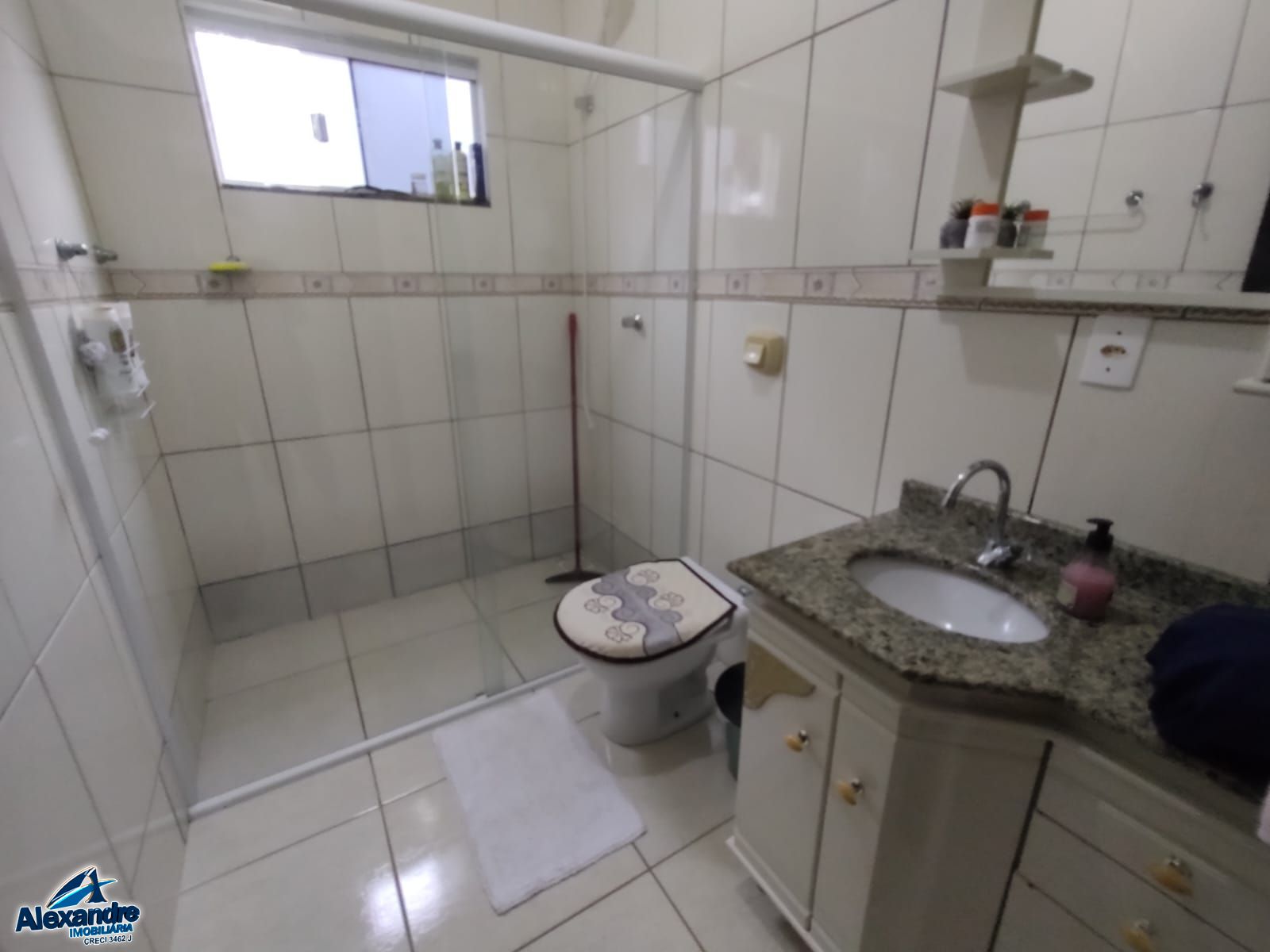 Casa à venda com 3 quartos, 220m² - Foto 13