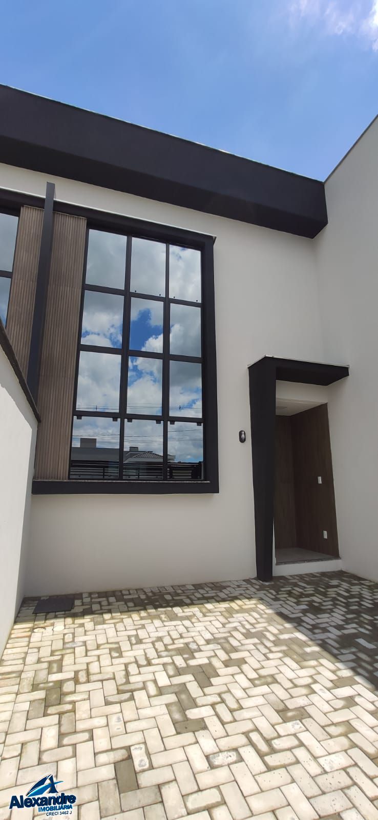 Casa à venda com 2 quartos, 93m² - Foto 2