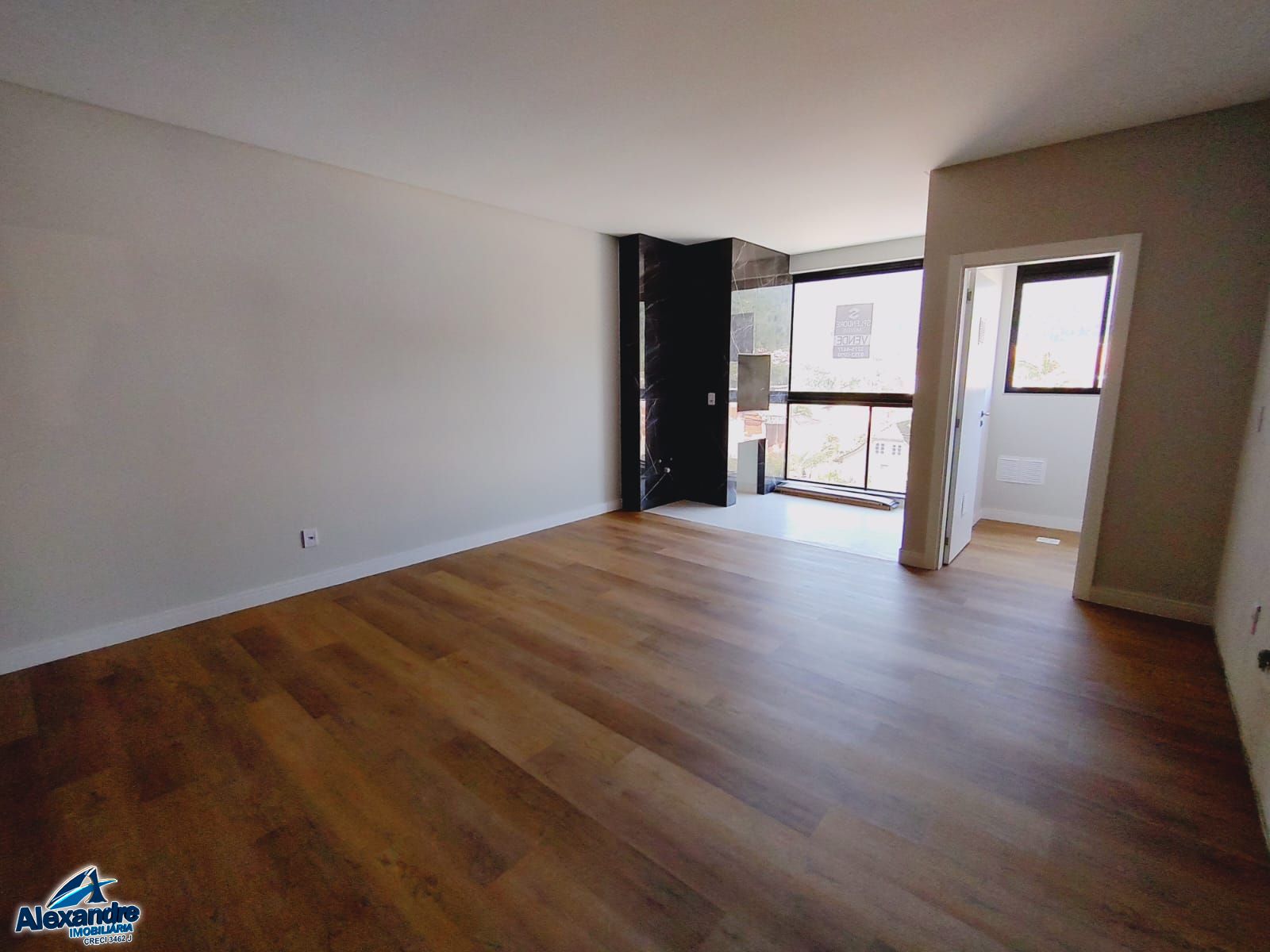 Apartamento à venda com 3 quartos, 153m² - Foto 4