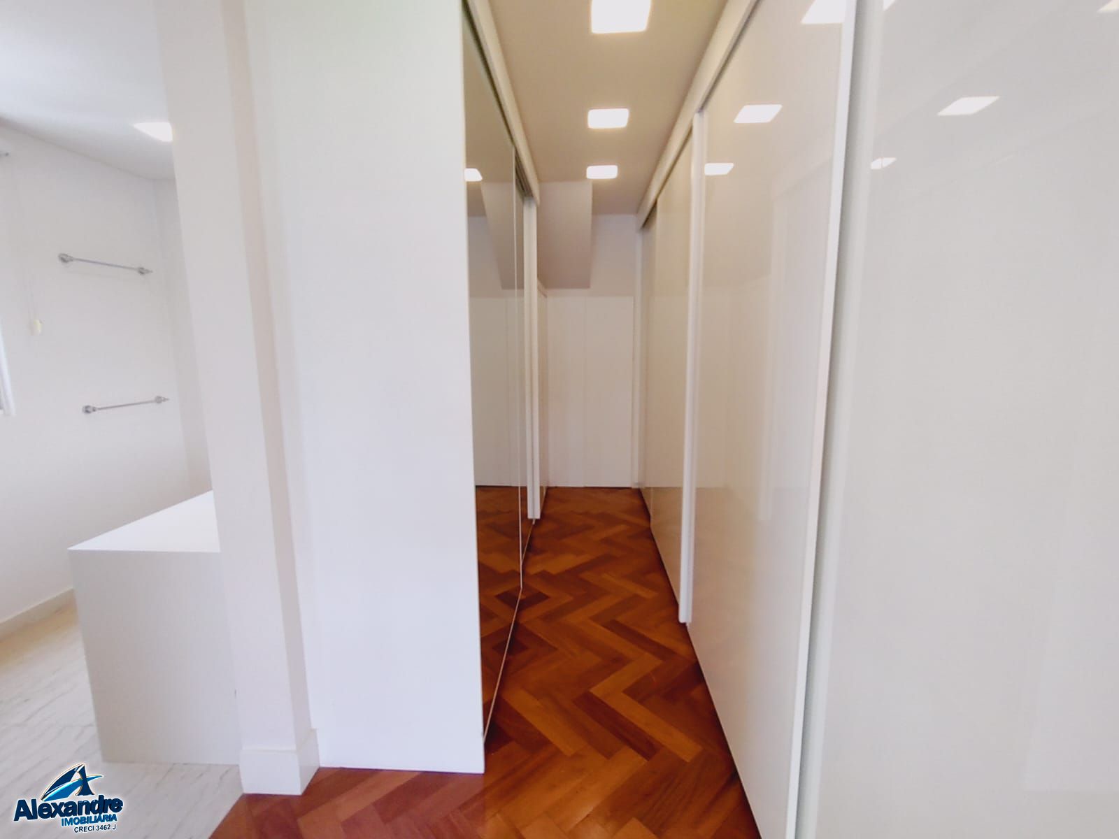 Apartamento à venda com 3 quartos, 317m² - Foto 20